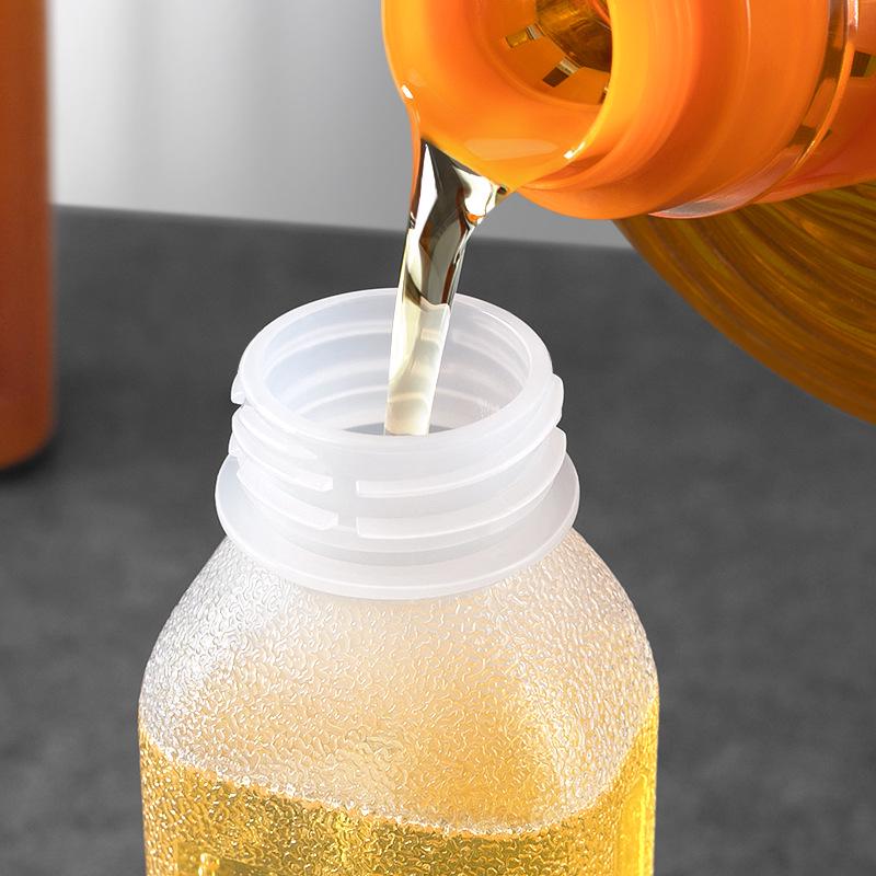 Leak-Proof Oil Control Kitchen Spray Bottle - Food Grade Seasoning & Sauce Dispenser