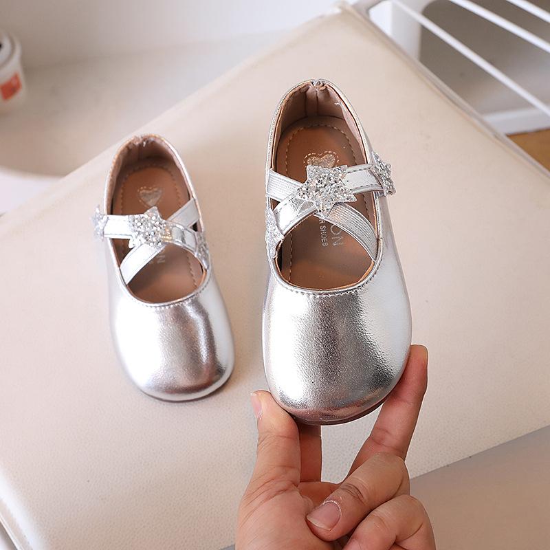 Girls Star Rhinestone Mary Jane Dress Shoes 23 серебряный