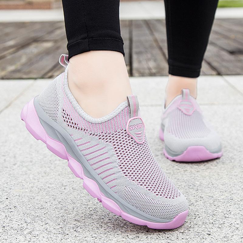 Ältere Mesh-Schuhe Damen Sommer atmungsaktiv hohl Ein-Pedal Sport Mutterschuhe Mittelalterliche und ältere bequeme Laufschuhe Herren Spot
