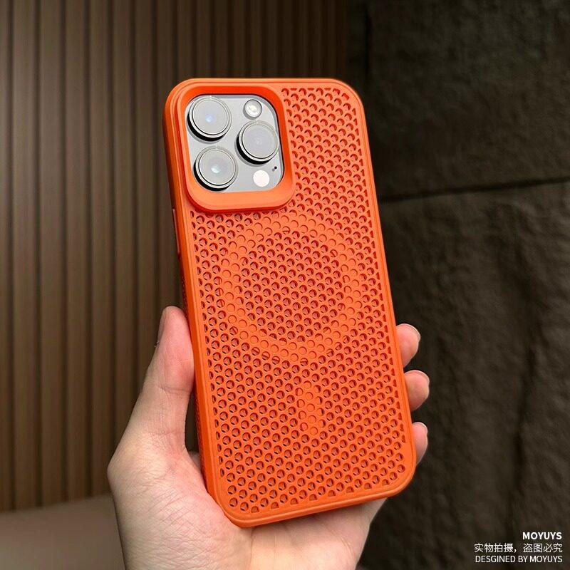 Coque Magnétique Dissipant la Chaleur Pour Xiaomi 17 Coque Trou d'Aération en Nid d'Abeille Couvercle de Charge Sans Fil Pour Xiaomi Mi 17 Coque Résistante aux Chocs