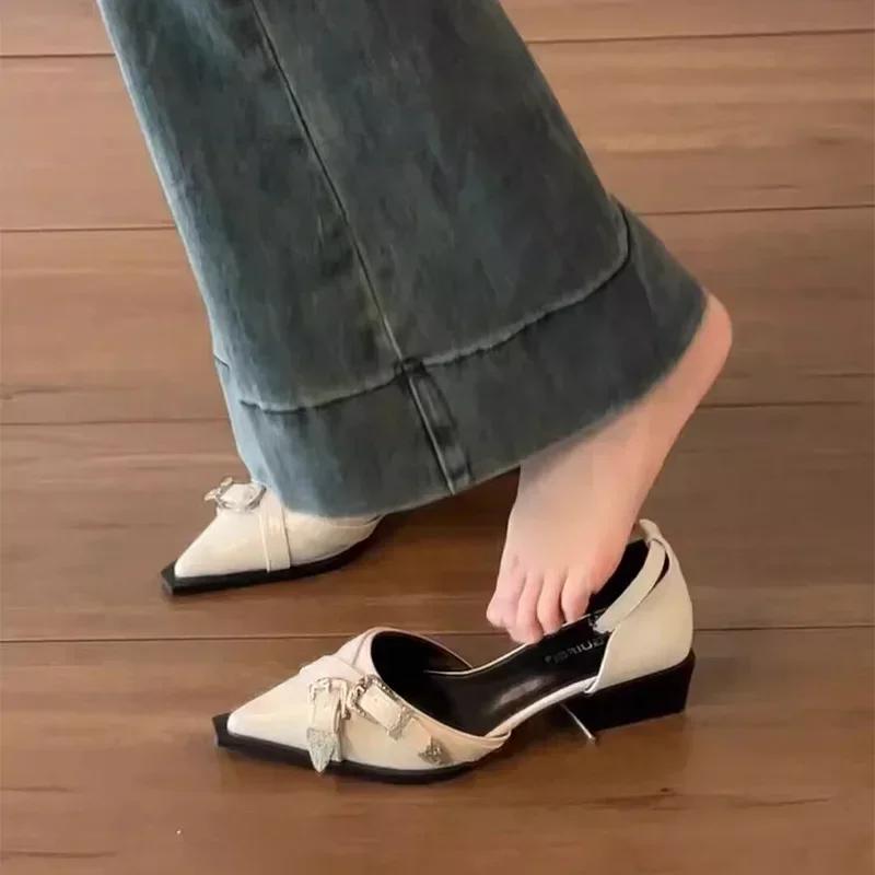 Women Flat Shoes Female Spring Fashion Slip-on Loafers Vintage Black Pointed Toe Punk French Elegant Single Shoes Low Heel Shoes