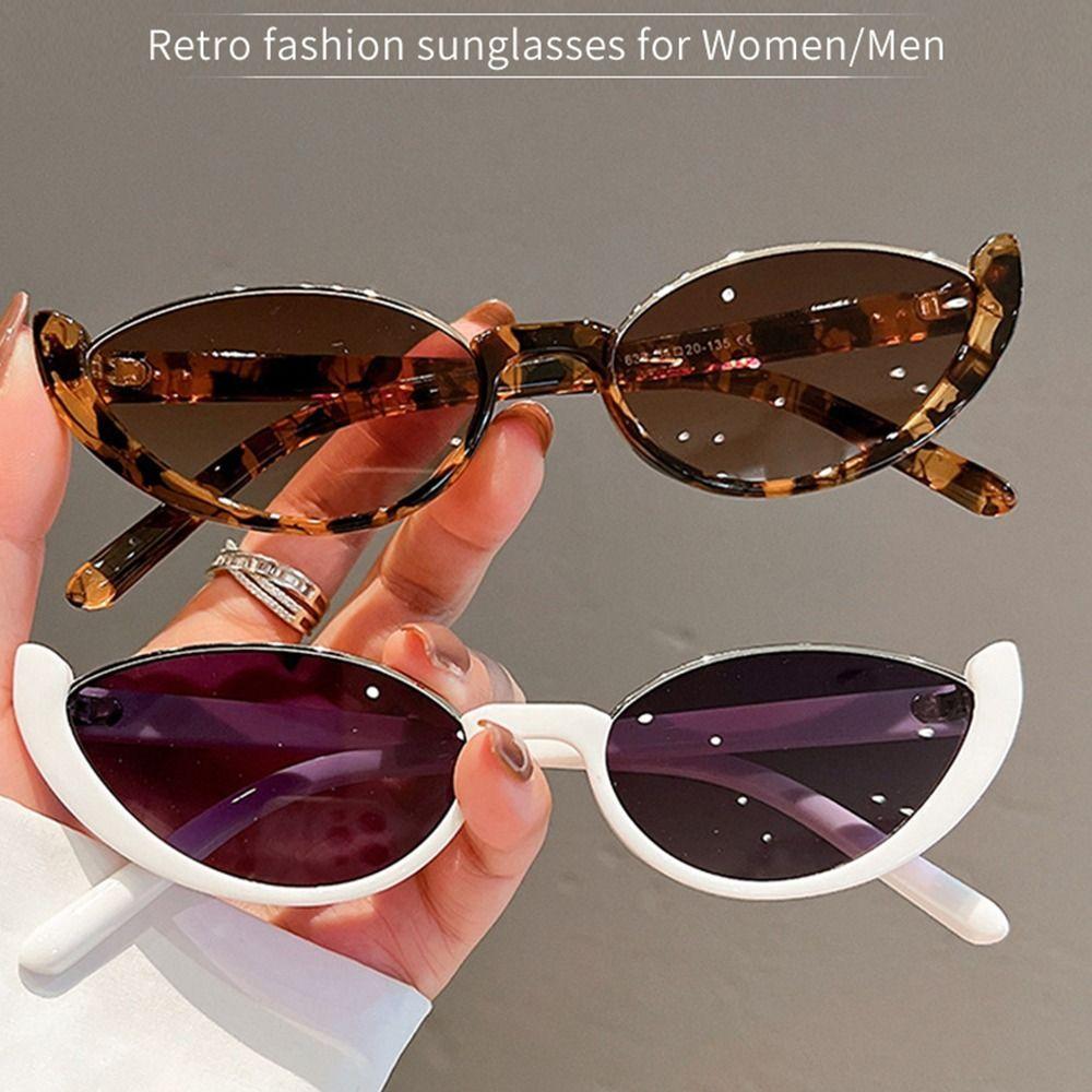 Vintage Små Cat Eye Solglasögon för Kvinnor Trendiga Halvbåge Solglasögon UV400 Mode Solglasögon Glasögon Sommar Anti UV Solglasögon