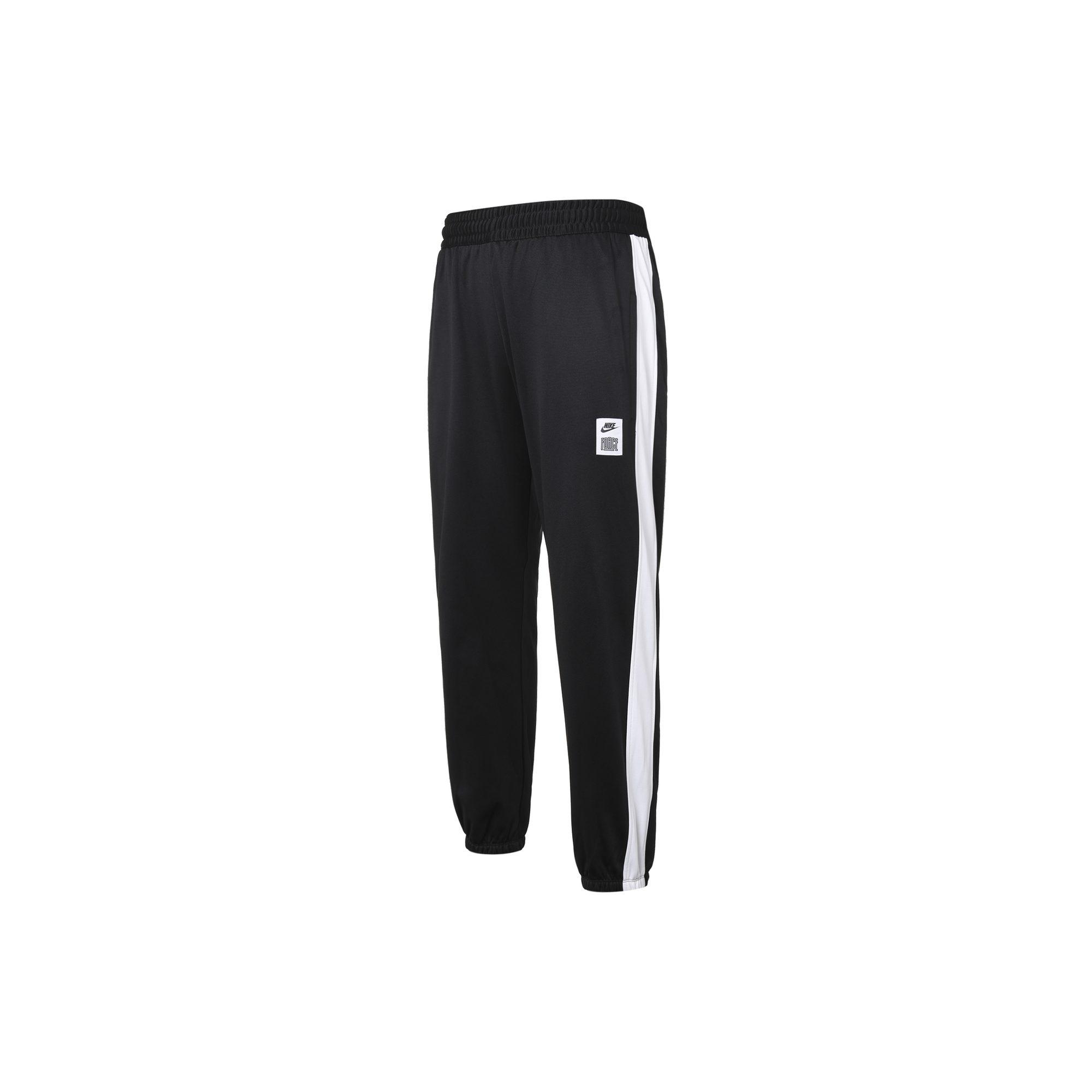 Nike Therma FIT Solid Color Logo