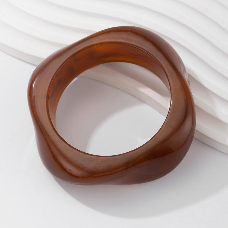 2025  Jewelry Vintage Acrylic Big Geometric Irregular Bangles For Women Trendy Resin Wide Cuff Bangles Bracelets