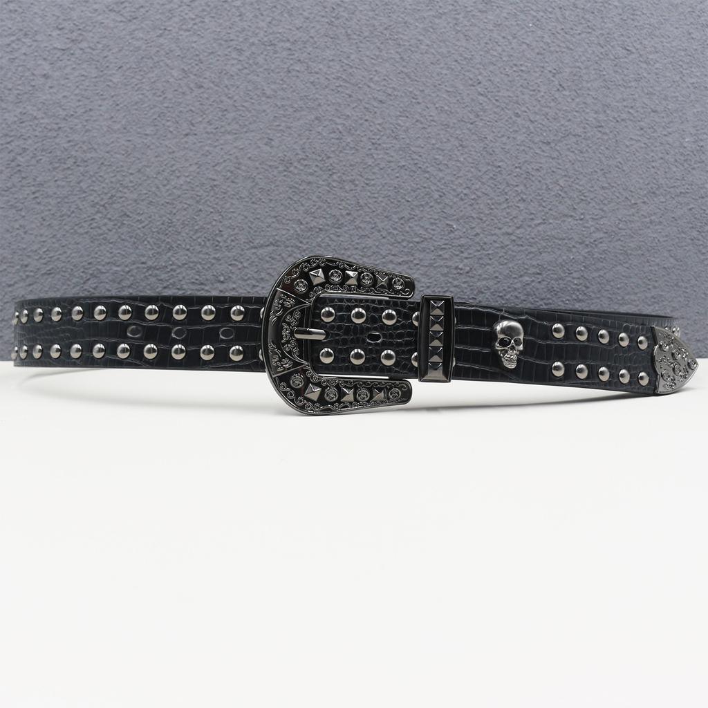 New Belt Versatile Decoration Trendy and Stylish Black Belt Rivet Skull Jeans High-end Lace