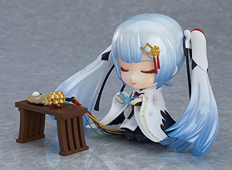 Nendoroid Snow Miku Crane Shrine Maiden MIKU Wonder Festival 2018 Verze. (SNÍH 2018, [Zima] atd.. omezený)
