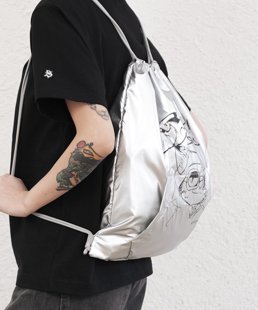 Scoupe Graphic String Gym Sack_Silver