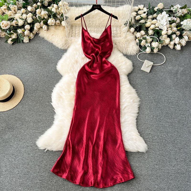 

Accessible Luxury Satin Silm Long Backless Slip Dress Gown Red L
