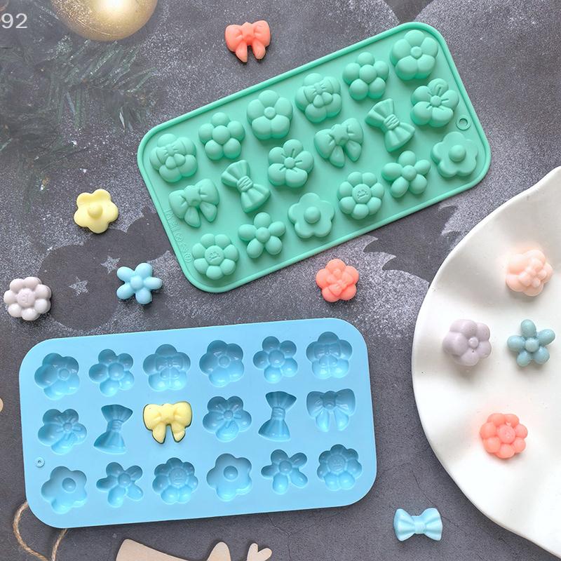 1pcs Butterfly Silicone Molds Flip Cake Molds Baking Tools Cake Decoration Chocolate Molds DIY Soap Making Drip Molds