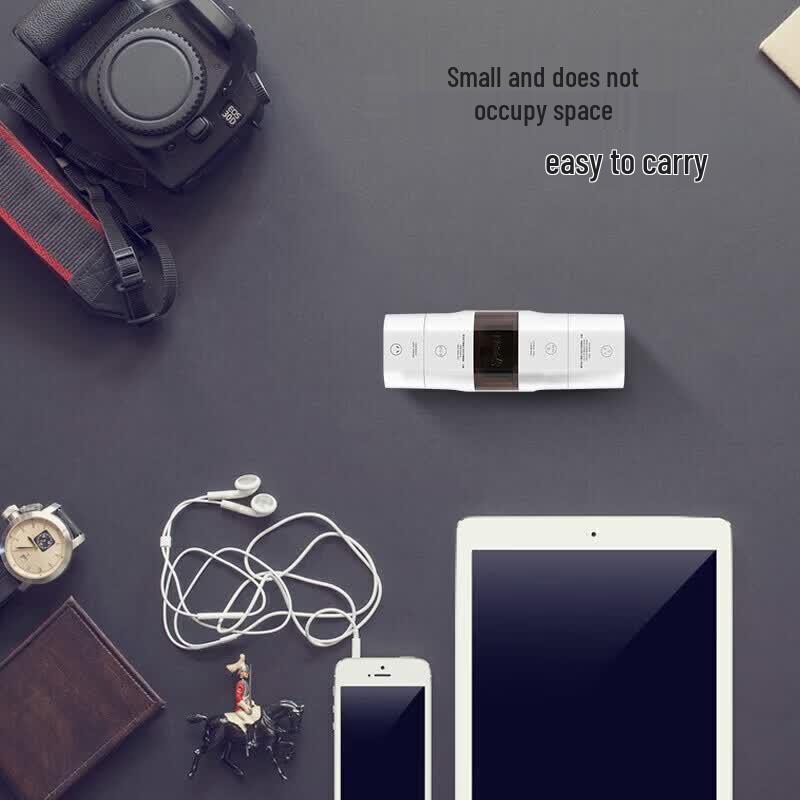 BULL Universal Travel Adapter