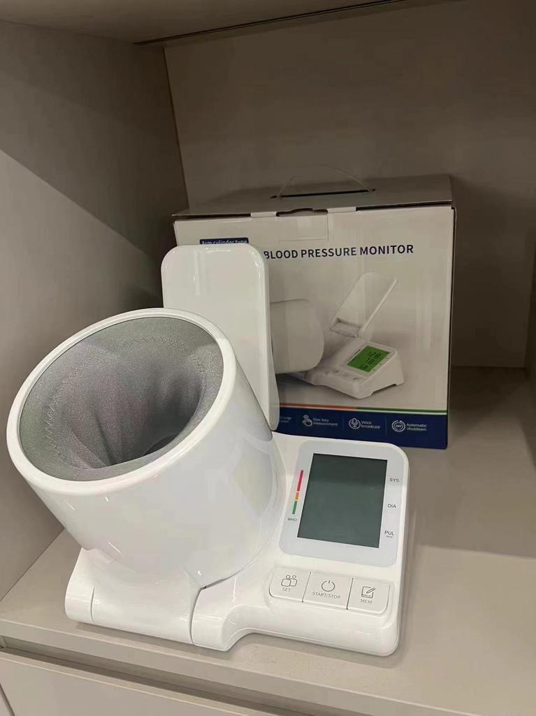 Yidikang Automatic High-Precision Arm Cuff Blood Pressure Monitor with LED Display
