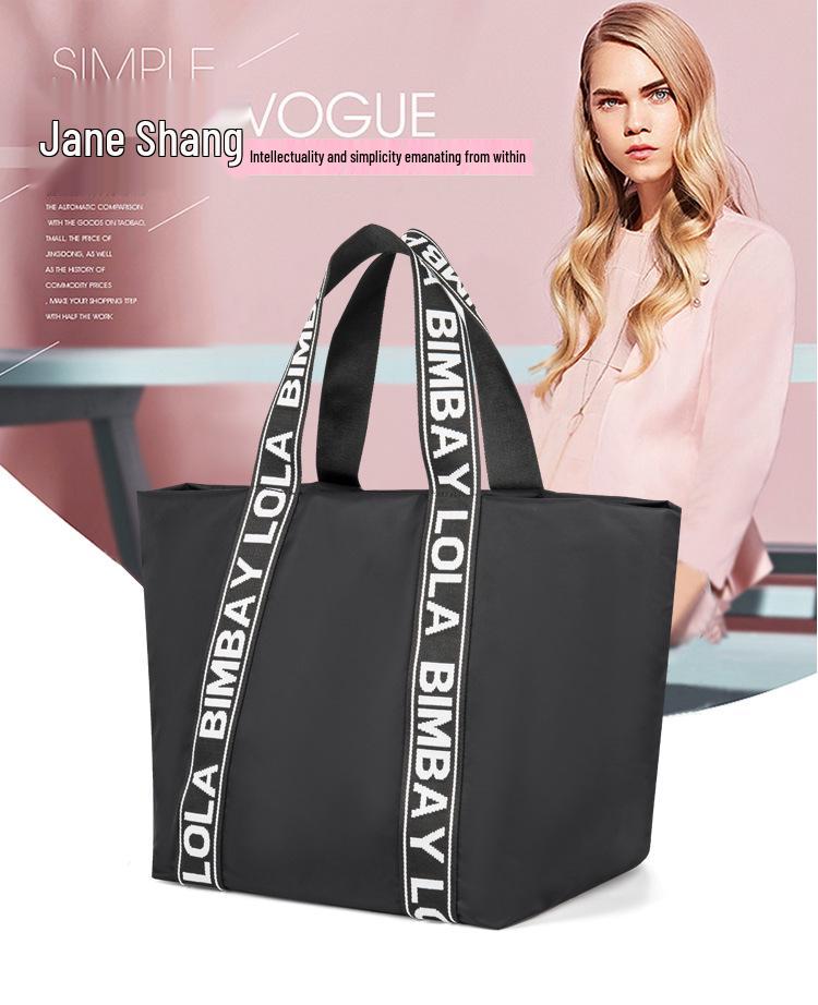 BIMBA Y LOLA Toteveske med stor kapasitet