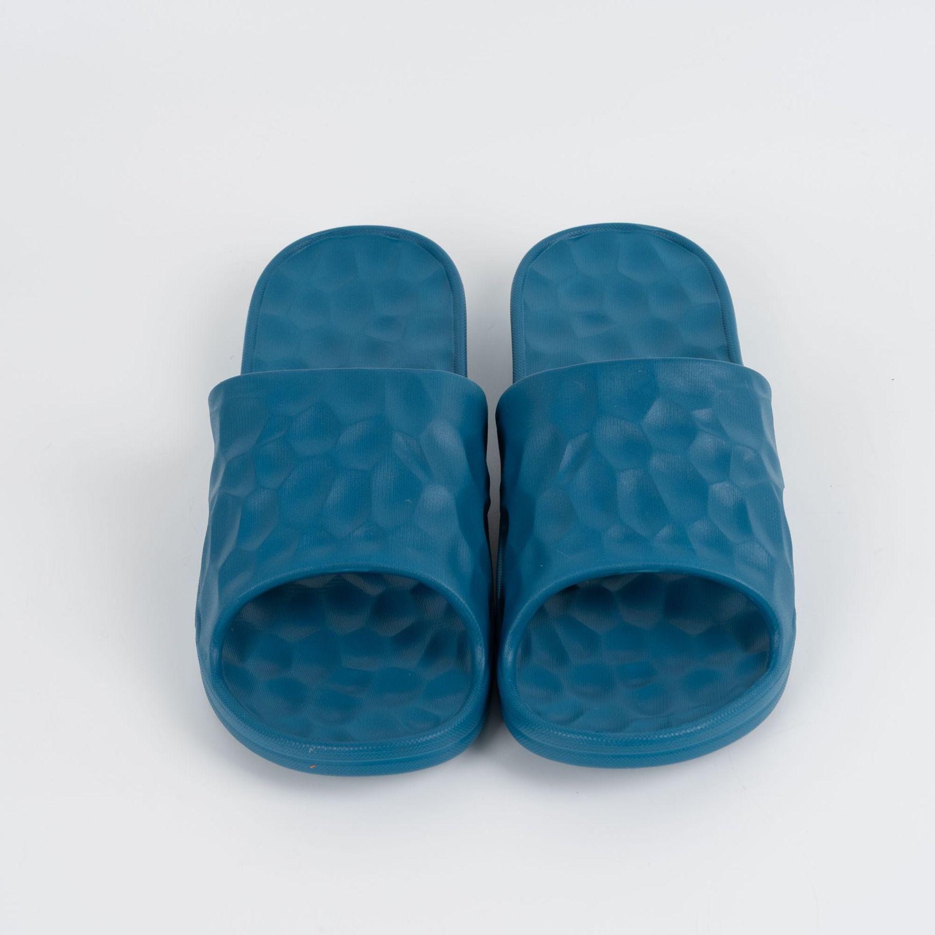 

Такайкай Олень EVA Водный куб Нескользящие Комнатные Мягкие Банные Тапочки (Модель 2025 г.) 41/42 Men s