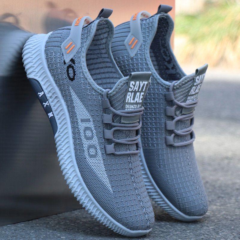 New 2025 Breathable Soft Sole Trendy Black Men's Casual Korean Style Running Shoes