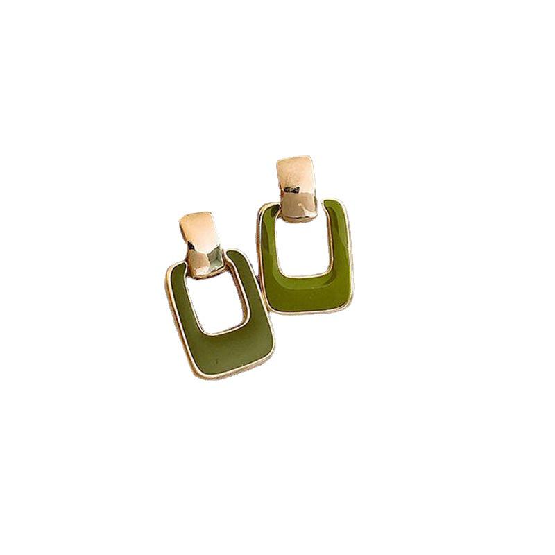 Elegant Green Geometric Stud Earrings for Women - 2022 Trendy and Versatile Summer Jewelry
