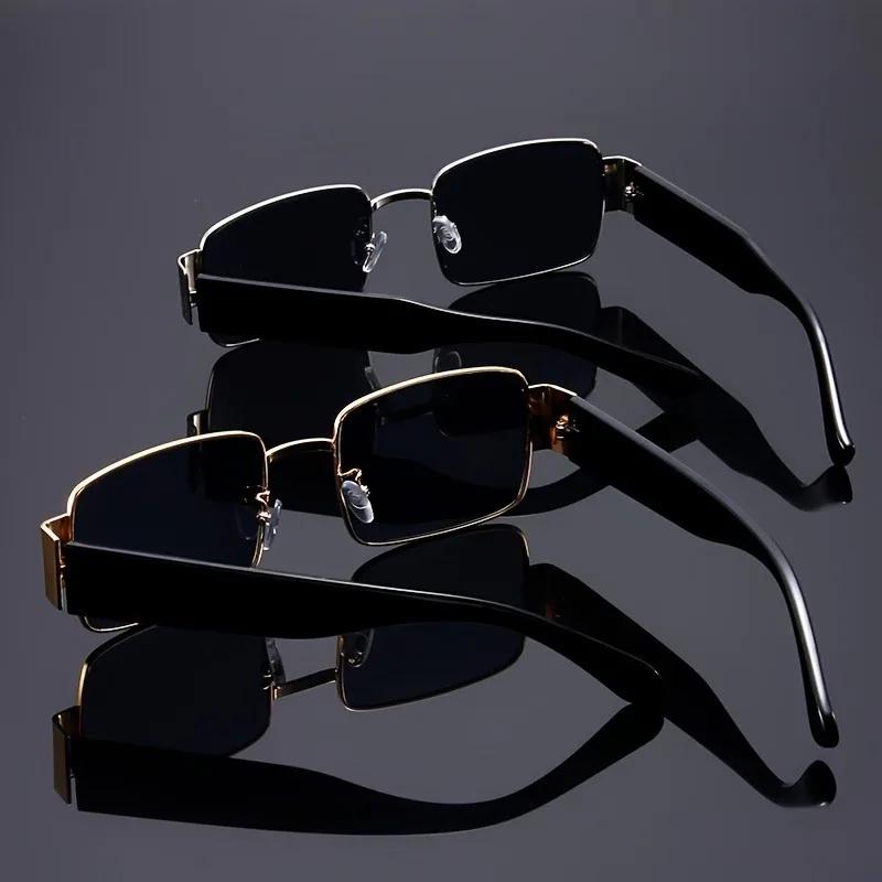 Luxury Vintage Style Large Frame Glasses - Golden & Black High-Quality Polycarbonate Lenses Ideal for Men & Women