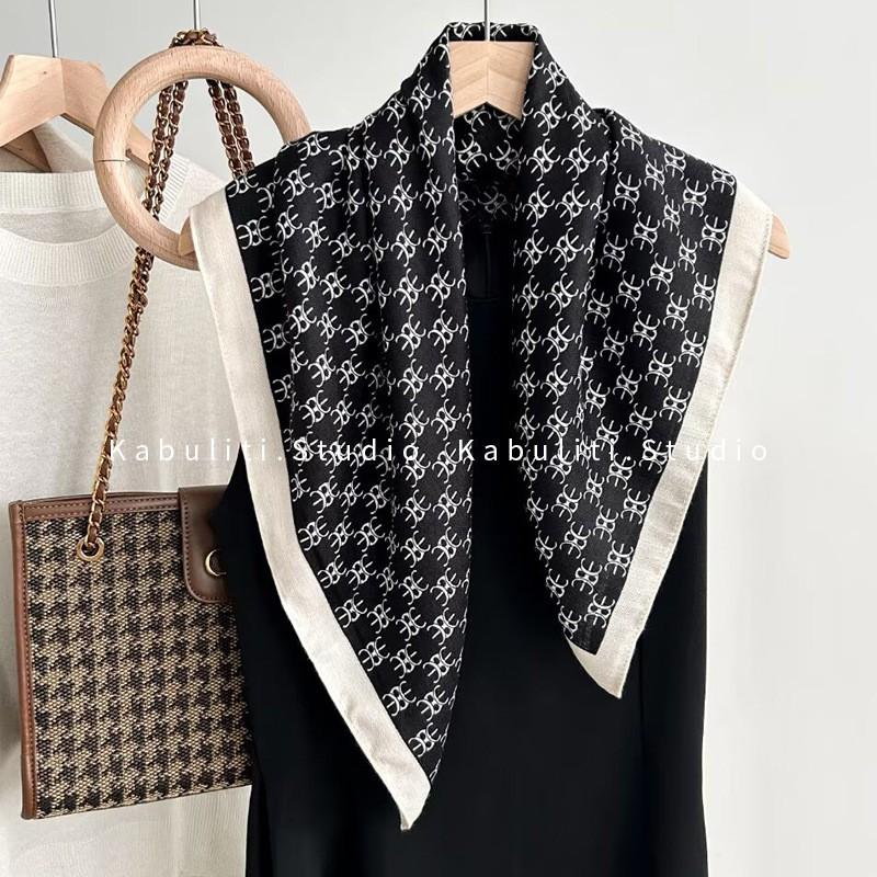 70x70cm Lightweight Square Scarf Women Vintage Black Floral Print Silk-Feel Neck Wrap UV Protection Stylish Accessory