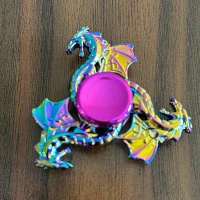 Sofortige Stressbewältigung, für Konzentration am Schreibtisch, Sanfter langer Spin, Drachen Fidget Spinner