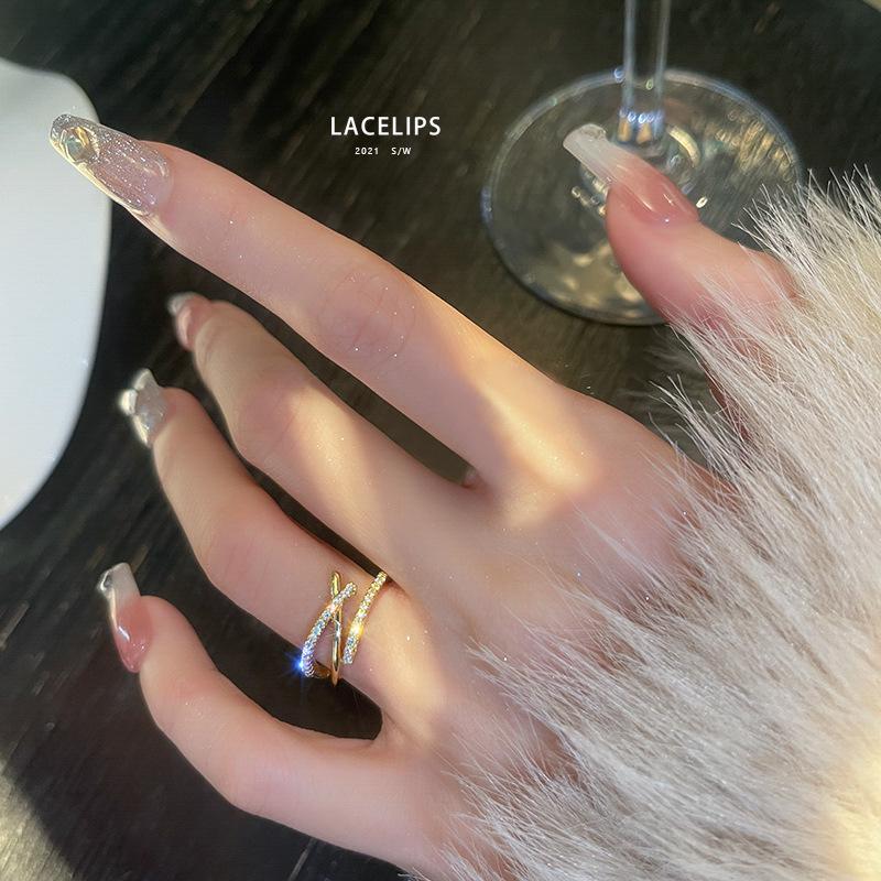 

Цирконовое многослойное регулируемое кольцо в стиле минимализм: Изысканная, Легкая Роскошная Мода Adjustable