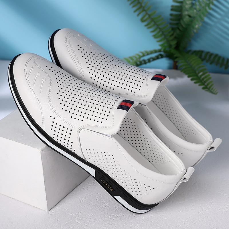 2025 Summer Leather Shoes Soft Leather Men's Shoes Soft Soles Men's Business Casual Shoes Summer Hollow Sandals Overalls Doudou Shoes