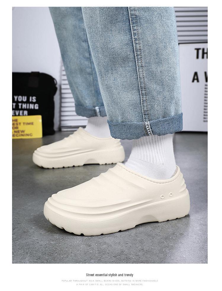 Fleece-Lined Non-Slip Chef Shoes: Warm, Oil-Proof, Soft Sole, Large Sizes, Ideal for Men & Women in Hospitality Professions.