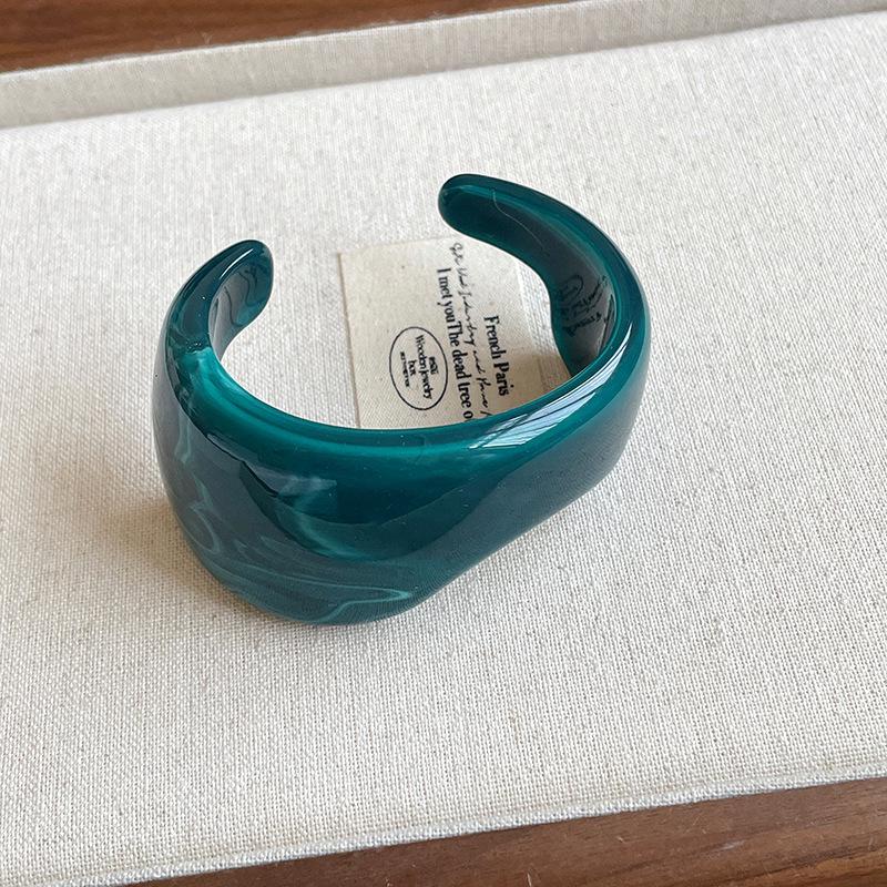 Dopamin Ombre Geometrischer Harzarmreif: High-End Europäischer & Amerikanischer Nischen-Modeschmuck