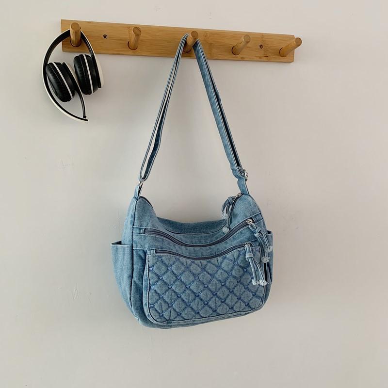 

Denim small bag bag women s 2025 new multi-compartment casual change mobile phone bag fashionable one-shoulder crossbody small square bag светло-синий