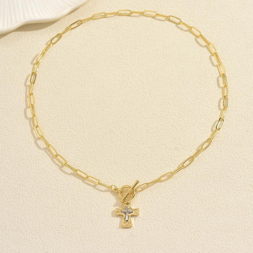 Women's Jewelry Personality Paperclip Design Cross Necklace Versatile High-end Pendant Collarbone Chain