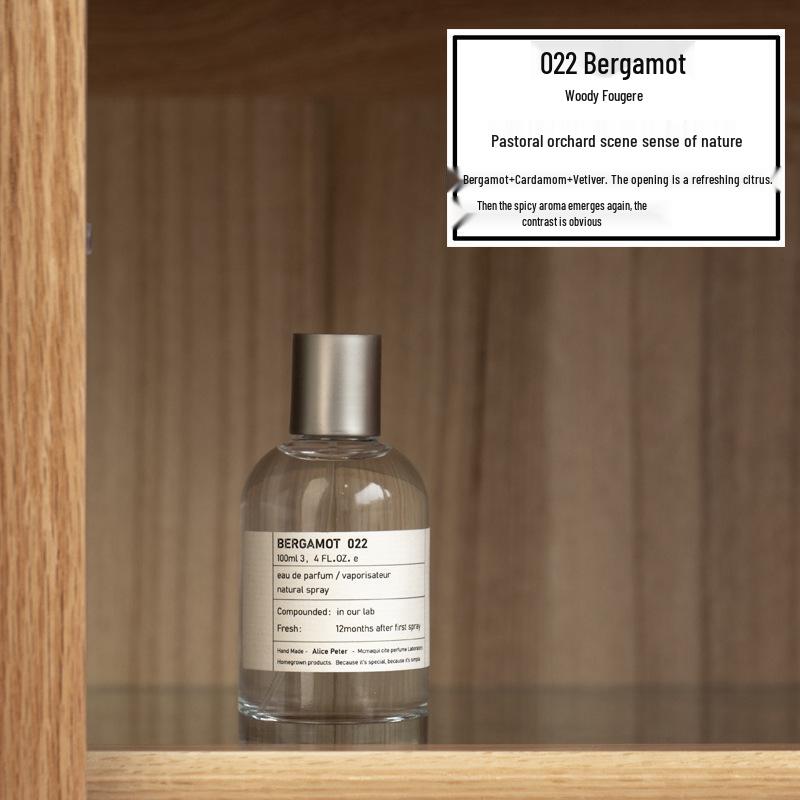 Women's and Men's Perfume - Laboratory 33: Long-Lasting Sandalwood & Bergamot Light Fragrance