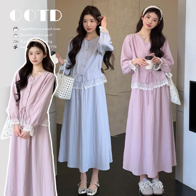 2026 Spring Korean-Style Maternity Two-Piece Set: Patchwork Slimming Shirt + Adjustable Skirt 2XL