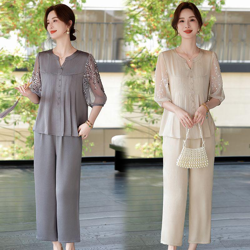 2026 Mom's Summer Mid-Sleeve Chiffon Blouse & Top Two-Piece Set for Middle-Aged and Elderly Women