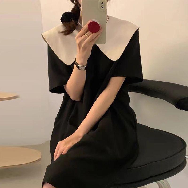 Large size fat mm temperament waist thin doll collar black Hepburn style dress foreign style age reduction French A-shaped skirt