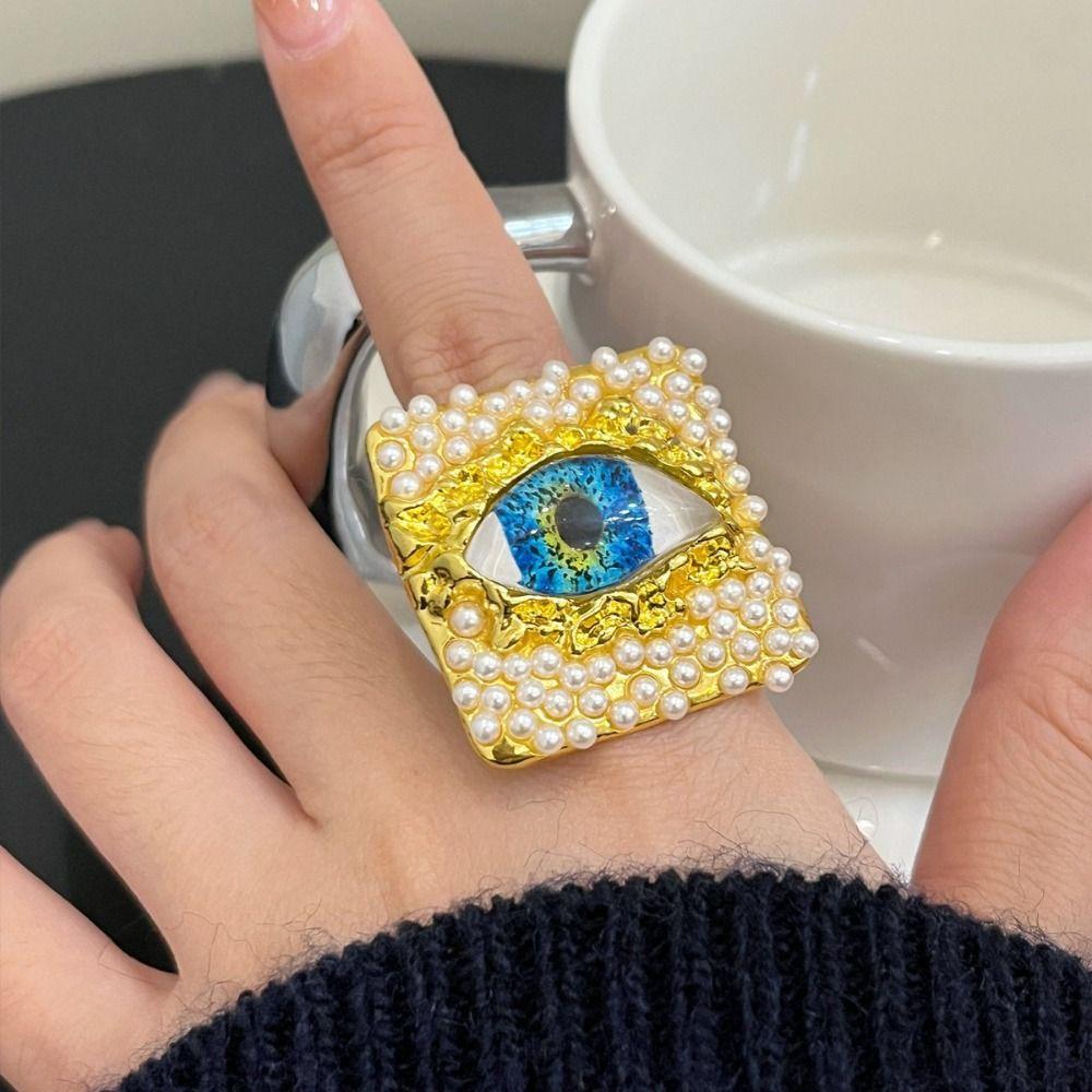 Pearl Demon Eye Ring Geometric Vintage Gold Ring Creative Blue Eyes Ring Friends