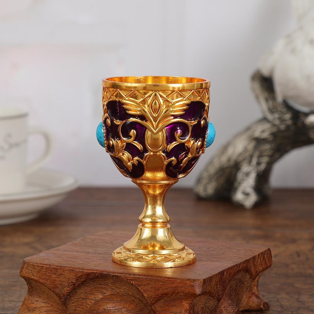 1pc Diamond-encrusted Metal Chalice Goblet Embossed Goblet Bars Restaurants Home Decor