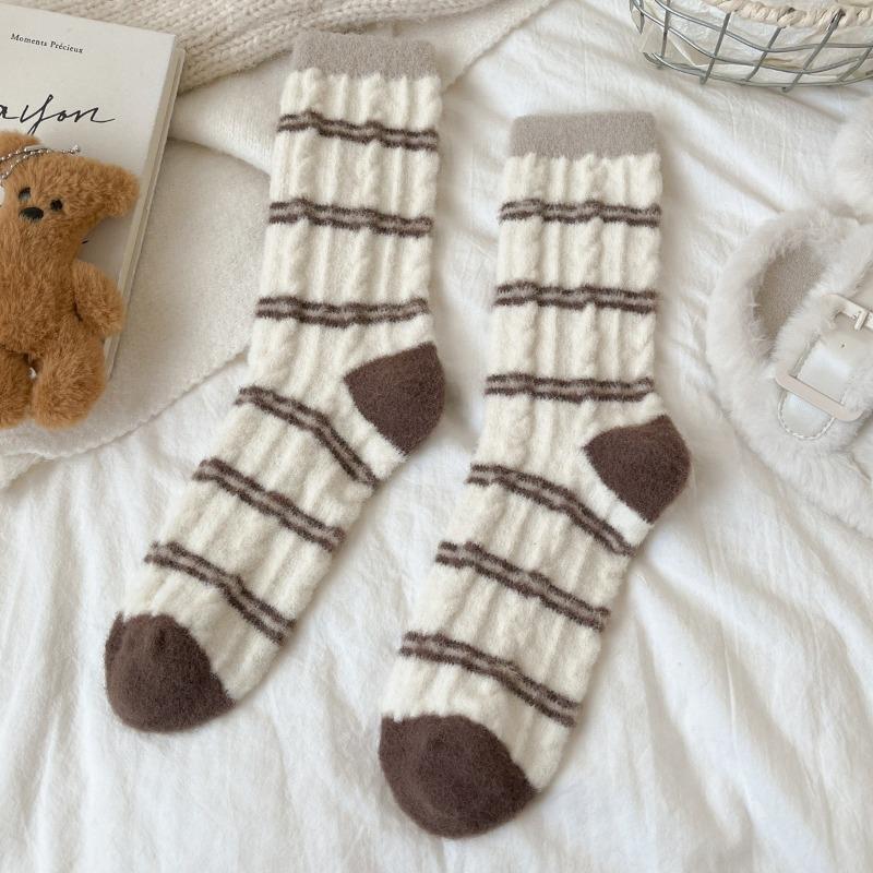 Australian Fleece Striped Twist Warm Socks Autumn and Winter Fleece Thickened Warm Tube Socks Children's Home Sleep Socks Women