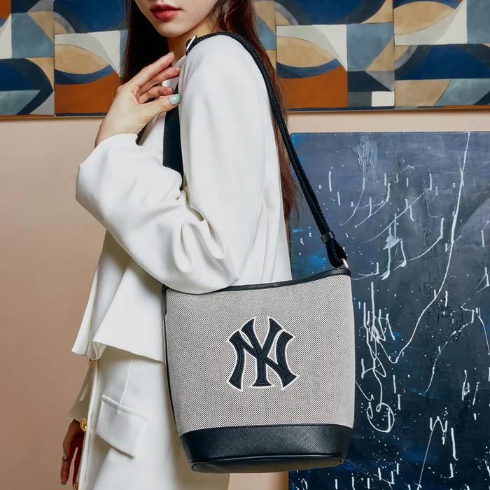MLB Basic Big Logo Canvas Bucket Bag NY (Black)