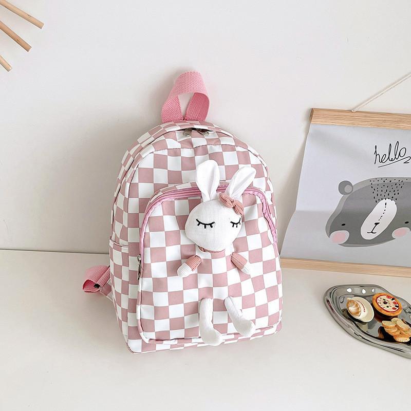 Trendy Children's Backpack For Fall With Stylish Printed Checkered Design And Lightweight Nylon Fabric
