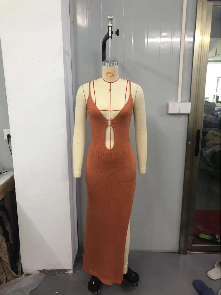 European-American Cross-Border Backless Knit Dress with Metal Buckle - Women's High Waist, Slimming, Sexy Spaghetti Strap, Hollowed-out Design