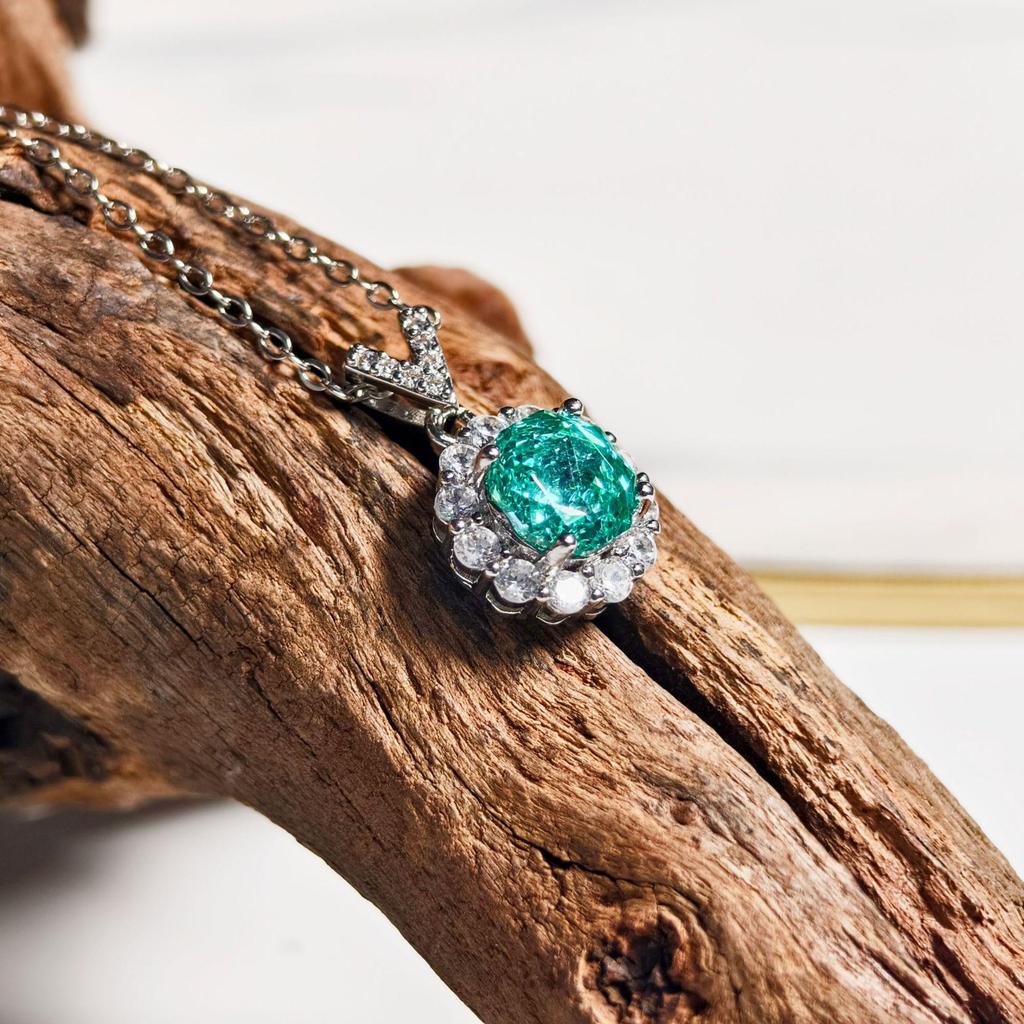Gessen Paraiba Schlichtes Rosenschliff Schmuckset: Exquisite Ohrringe, Ring & Anhänger im leichten Luxusstil.