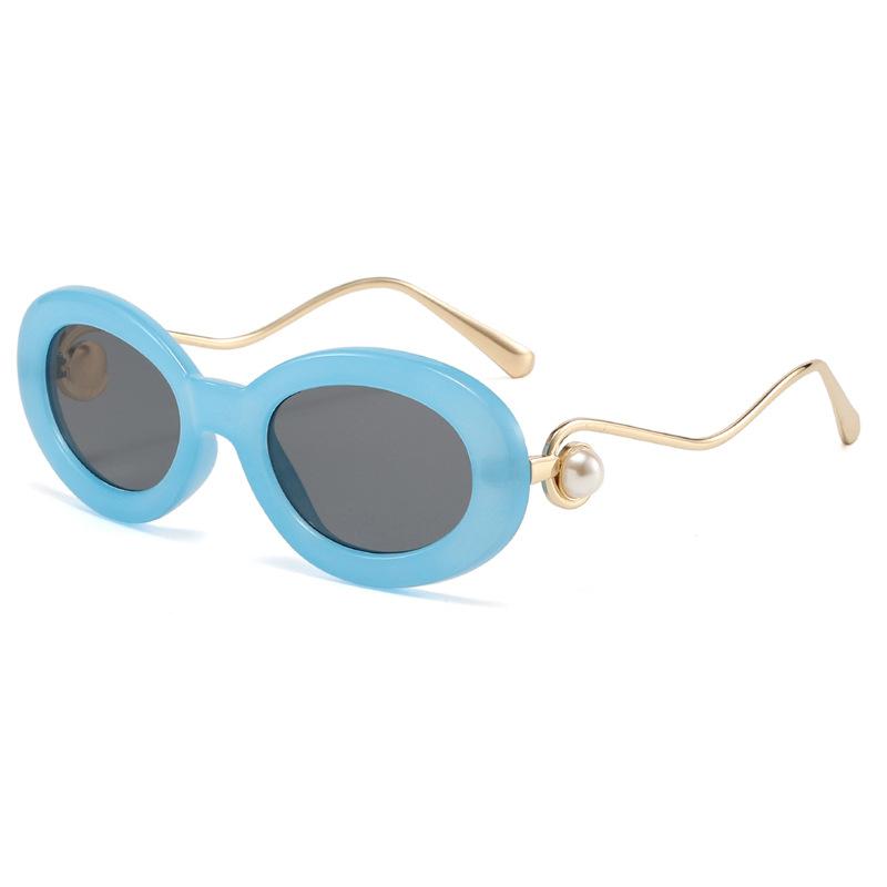 (Europe, America and the Middle East) New sunglasses for men and women
