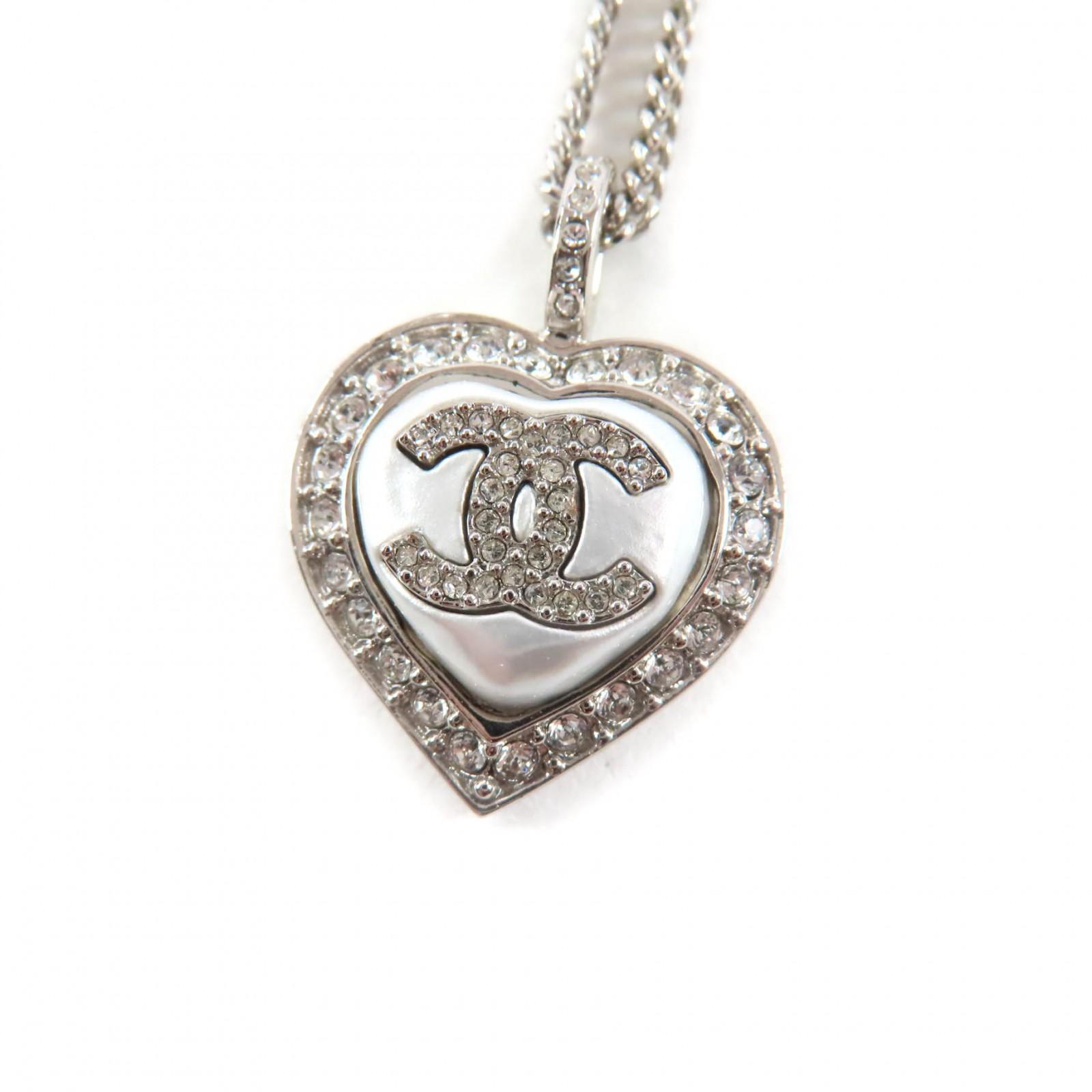 

Excellent CHANEL Necklace Silver Women B23B Used