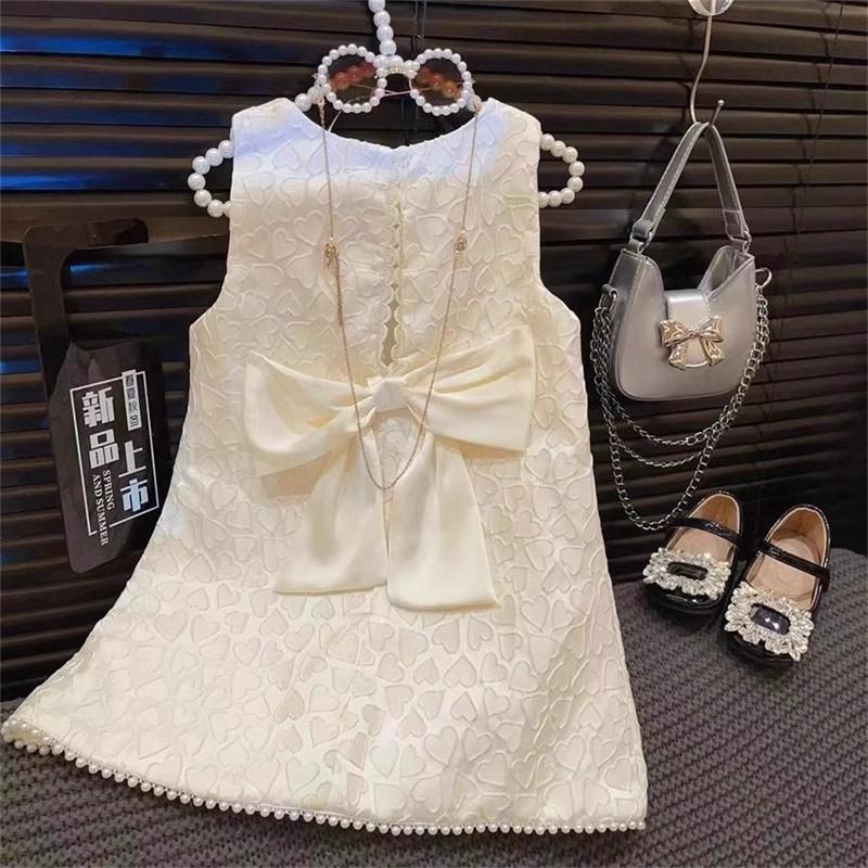 Summer Baby Girl Princess Dress With Heart Pattern Fashionable Sleeveless Vest Dress For Children Elegant Party Gown 80cm
