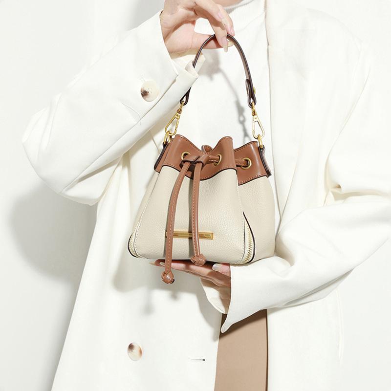 Geantă damă tip bucket cu contrast din piele naturală 2024 - Mini geantă messenger versatilă cu închidere cu șnur