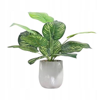 Decoração de casa – Flores e coroas artificiais