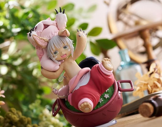 

Made in Abyss Golden Land of the Fiery Sun Nanachi Figure My Treasure All 1 Type Official AMP+ розовый