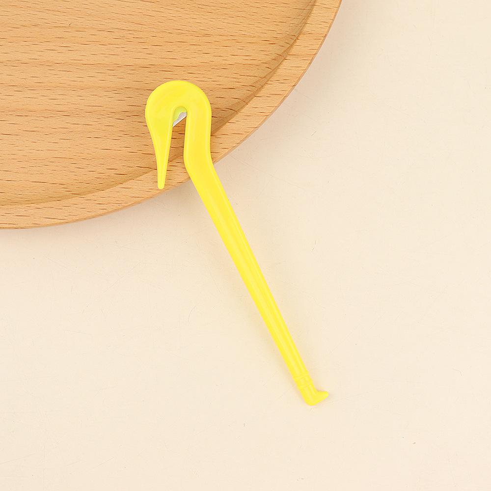 Girls' Hair Band Remover: Gentle, Damage-Free Hair Hook for Kids' Disposable Rubber Bands