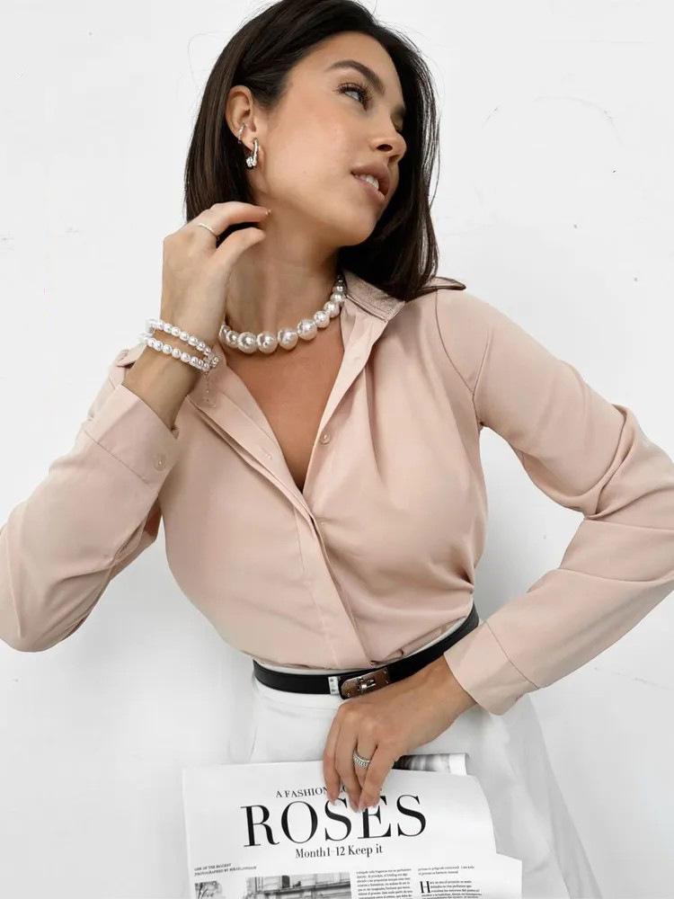 European-American Slim Fit Long-Sleeved Shirt: Elegant & Modern