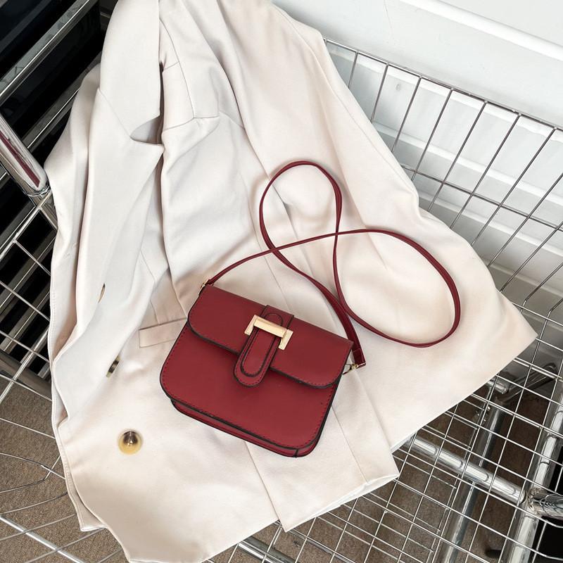 Fashionable Vintage Small Shoulder Bag For Women Stylish Pu Retro Crossbody Handbag