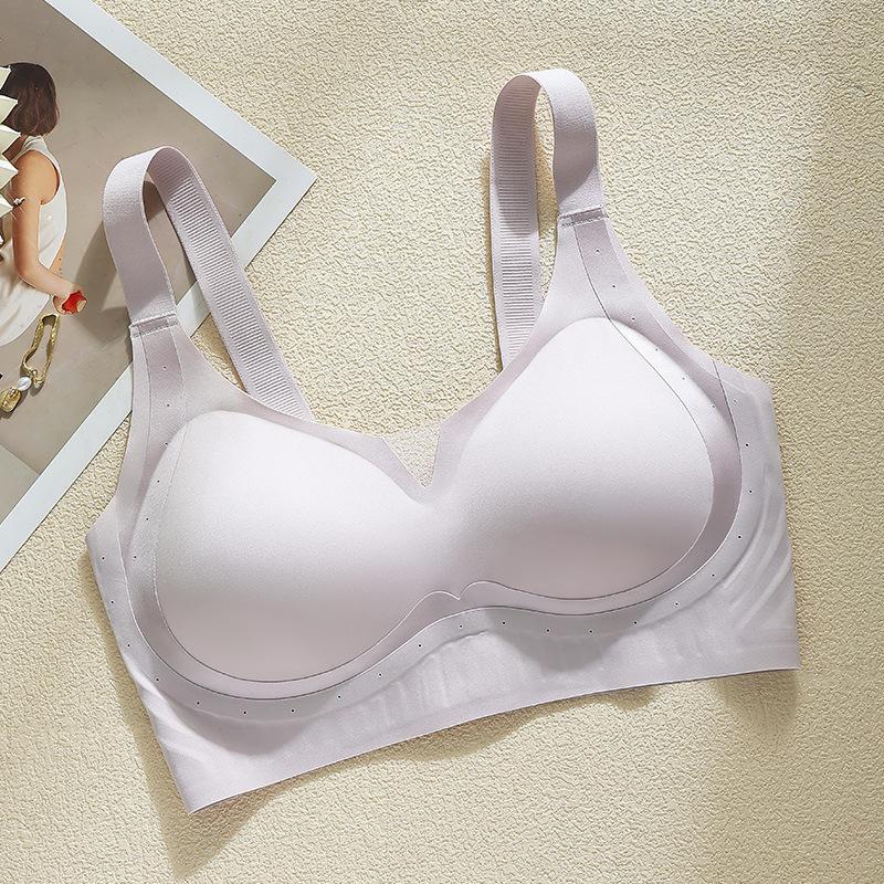 Plus Size Women Seamless Thin Full Cup Wireless Gathering Bra For Large Bust