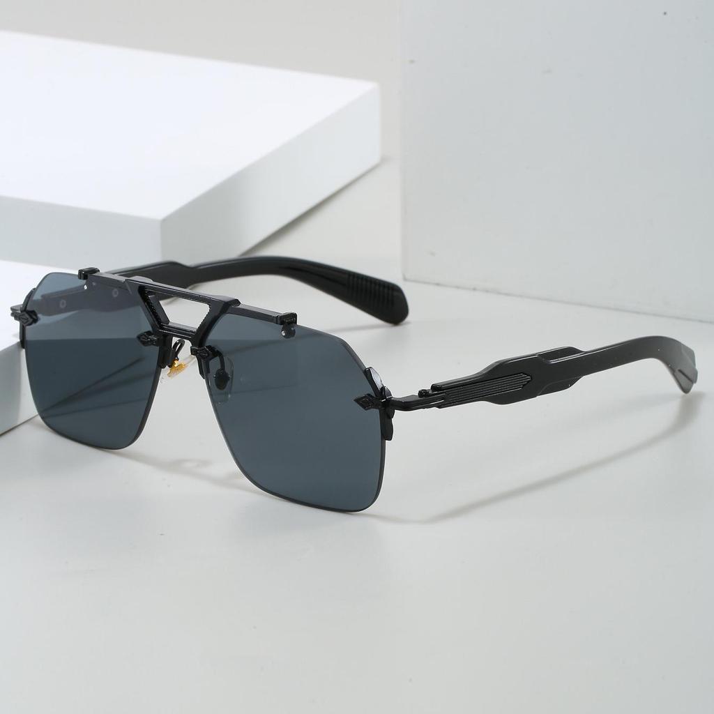 Bezobroučkové pilotky - Dvojitý nosník, Kovový rám s UV ochranou